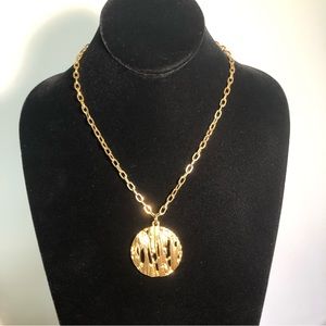 🔥🔥SOLD🔥🔥Crown Trifari Modernist Gold-Tone Pendant And Chain